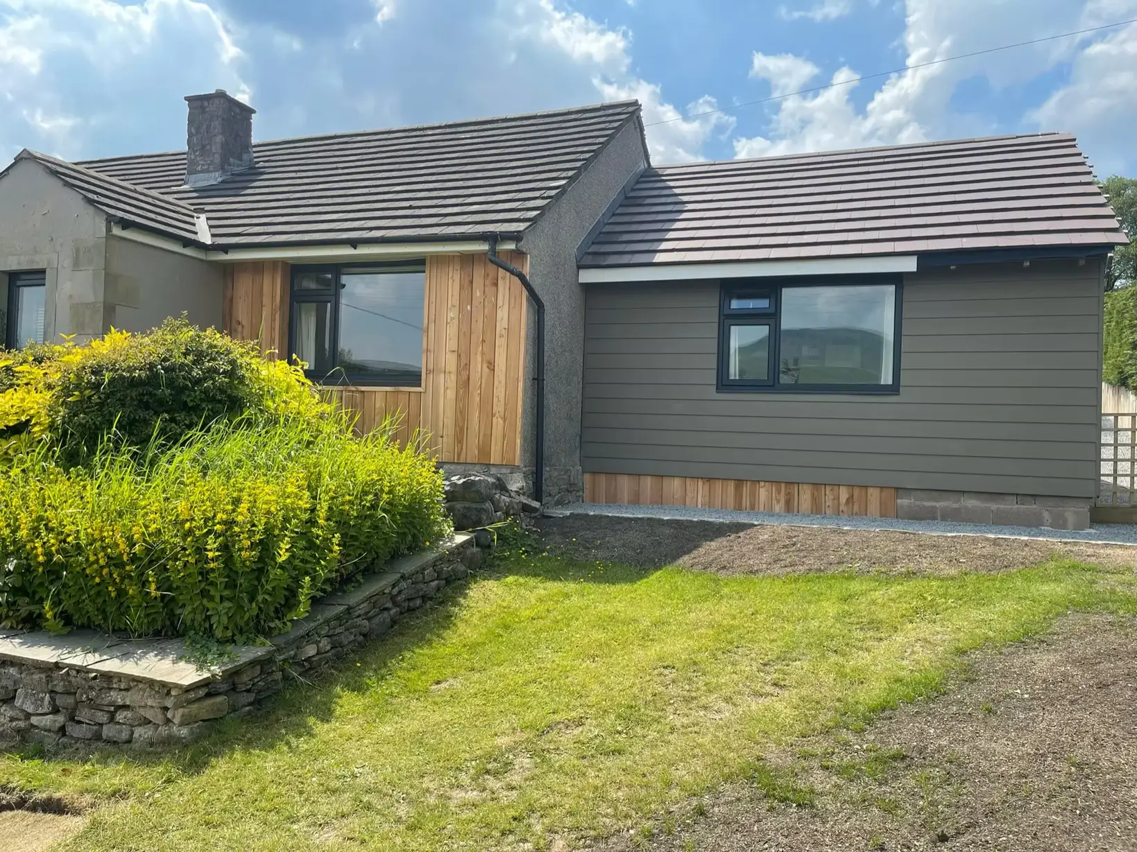 Commercial Exterior and Shopfront Spraying